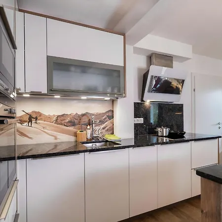 Beautiful Apartment Near Ski Area In Salzburg Apartment *